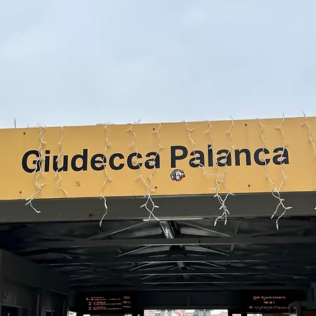 Grandma Mary Nel Con Ascensore Balcone Ac Internet Veloce Giudecca * Venice